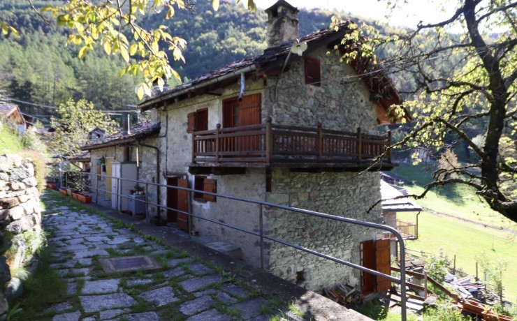 Casa in vendita a Saint-Vincent in frazione Grun